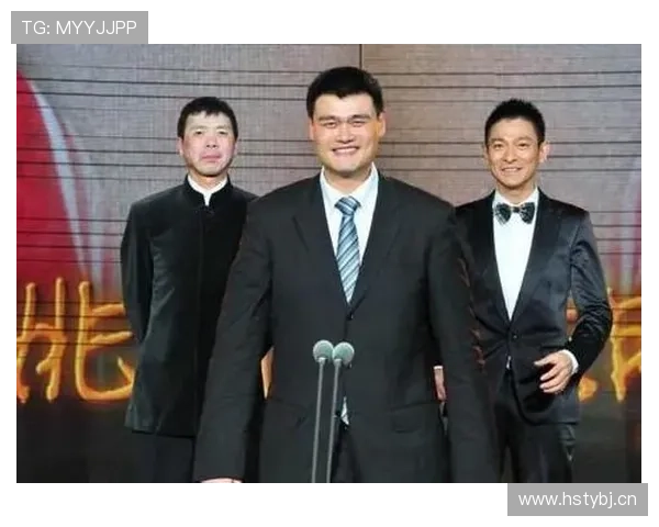 贾一凡今天赛后直接换衣服就去咖啡厅了，这明星架势我是真服